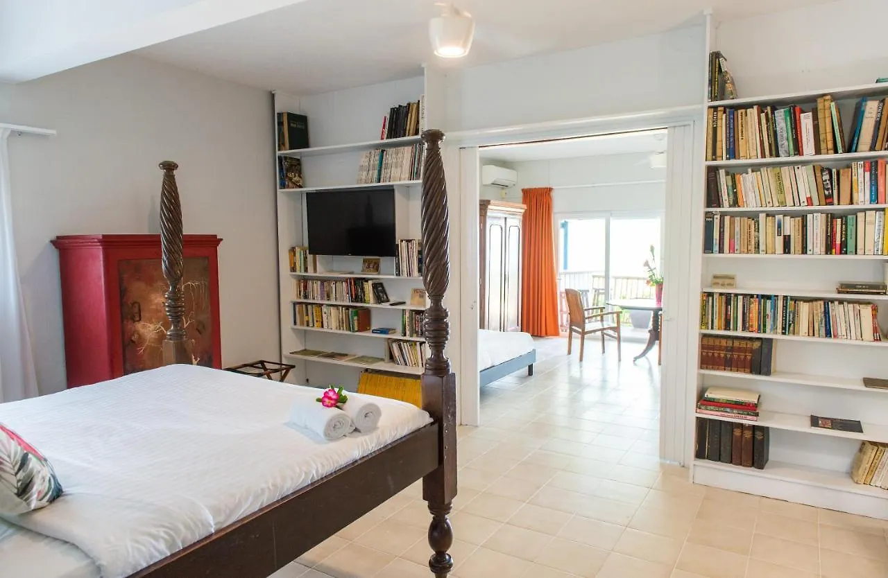 Hôtel Frégate Bleue Le François Hotel