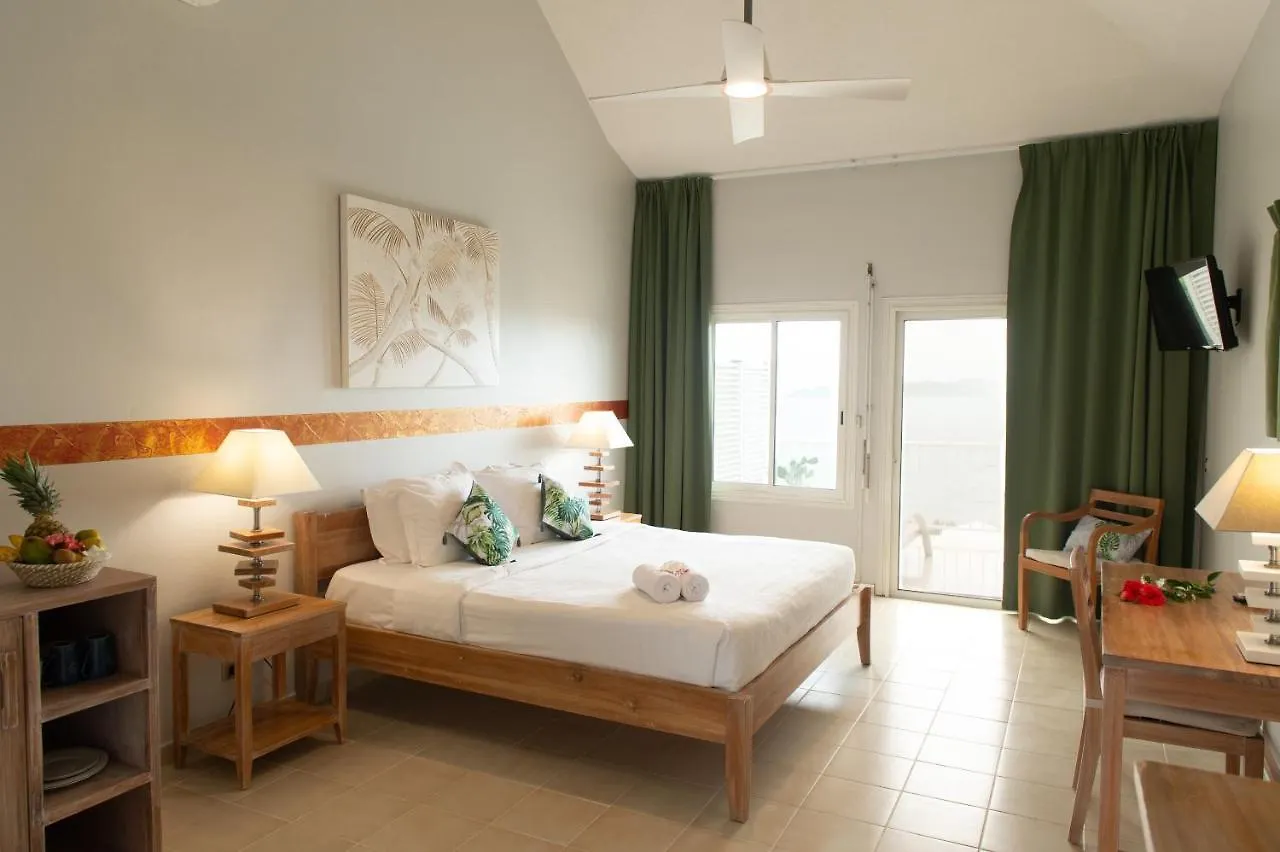 Hôtel Frégate Bleue Le François 3*,  Martinica