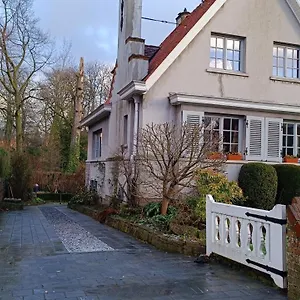 Hidden Gem Centre Of Free Parking Belgien